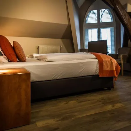 De Limbourg Hotel 3*