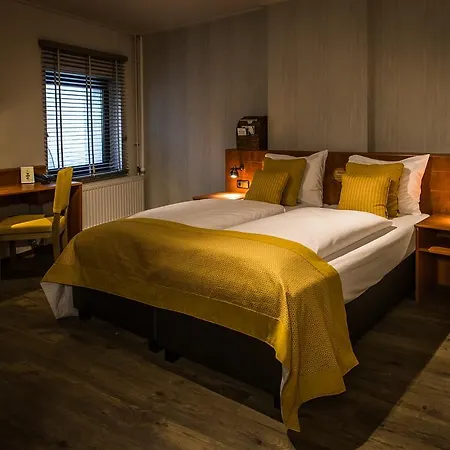 De Limbourg Hotel