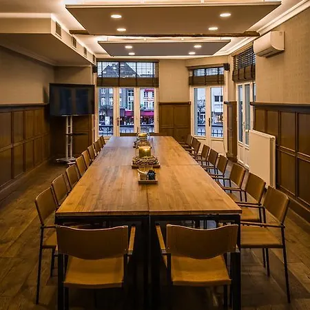 De Limbourg Hotel 3*