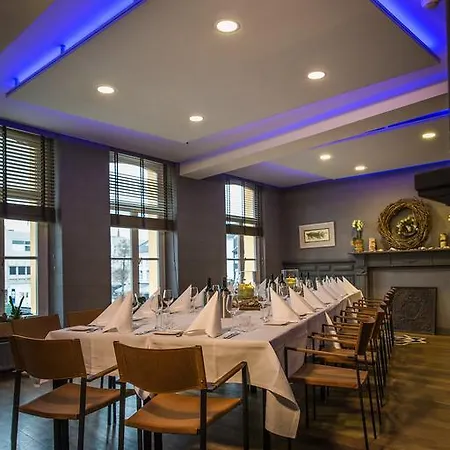 De Limbourg Hotel 3*