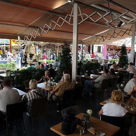 De Limbourg Hotel 3*