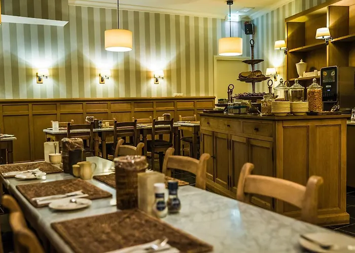 De Limbourg Hotel 3*