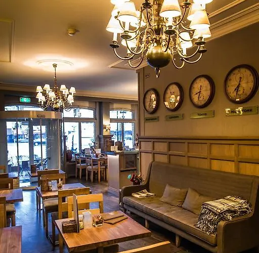 Hotel De Limbourg 3*